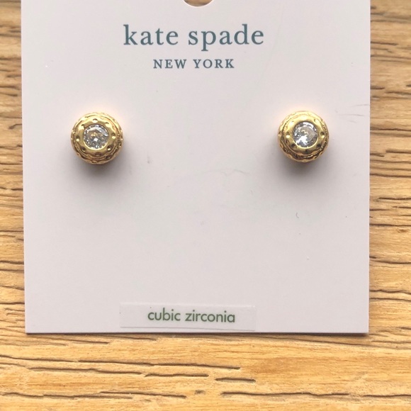 Kate Spade Gold Tone Elegant Edge Round Stud Earrings With Clear CZ Accent NWT - Picture 8 of 10